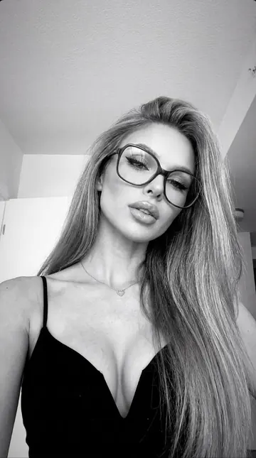 Black and white photo shoot
