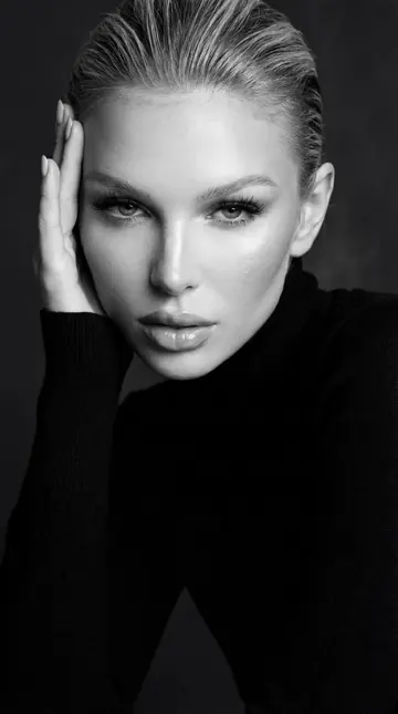 Black and white photo shoot
